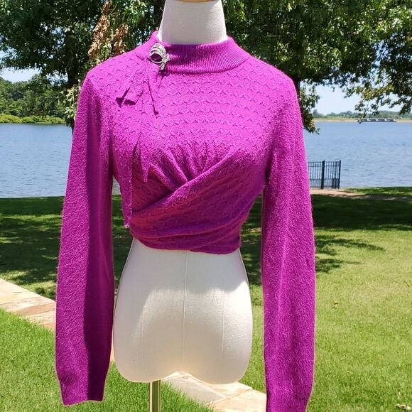 Hey Sue! Upcycled Fuchsia Tie Waist Cropped Sweater Brooch One Of Kind Sz S - Picture 1 of 7